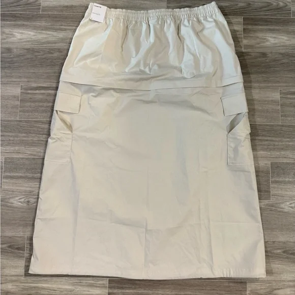 Nike Sportswear Essentials Mid-rise Convertible Cargo Maxi-Mini Skirt - Picture 12 of 15